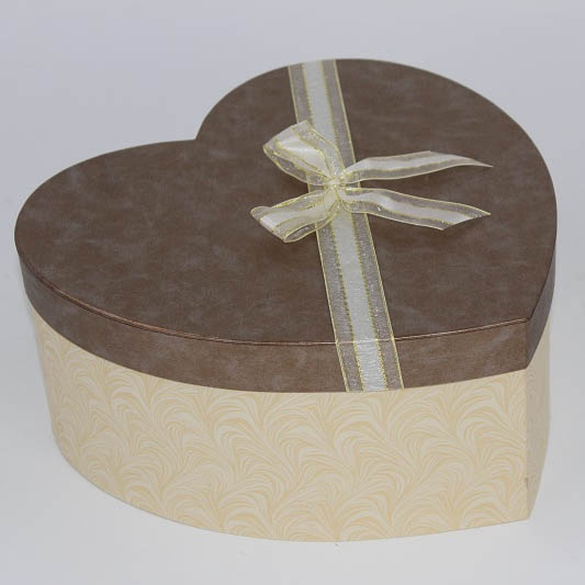 Paper nested gift box